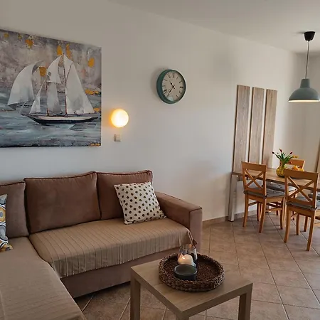 Haus Mit Meerblick Lopar Exterior photo