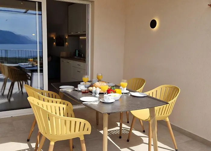 Haus Mit Meerblick