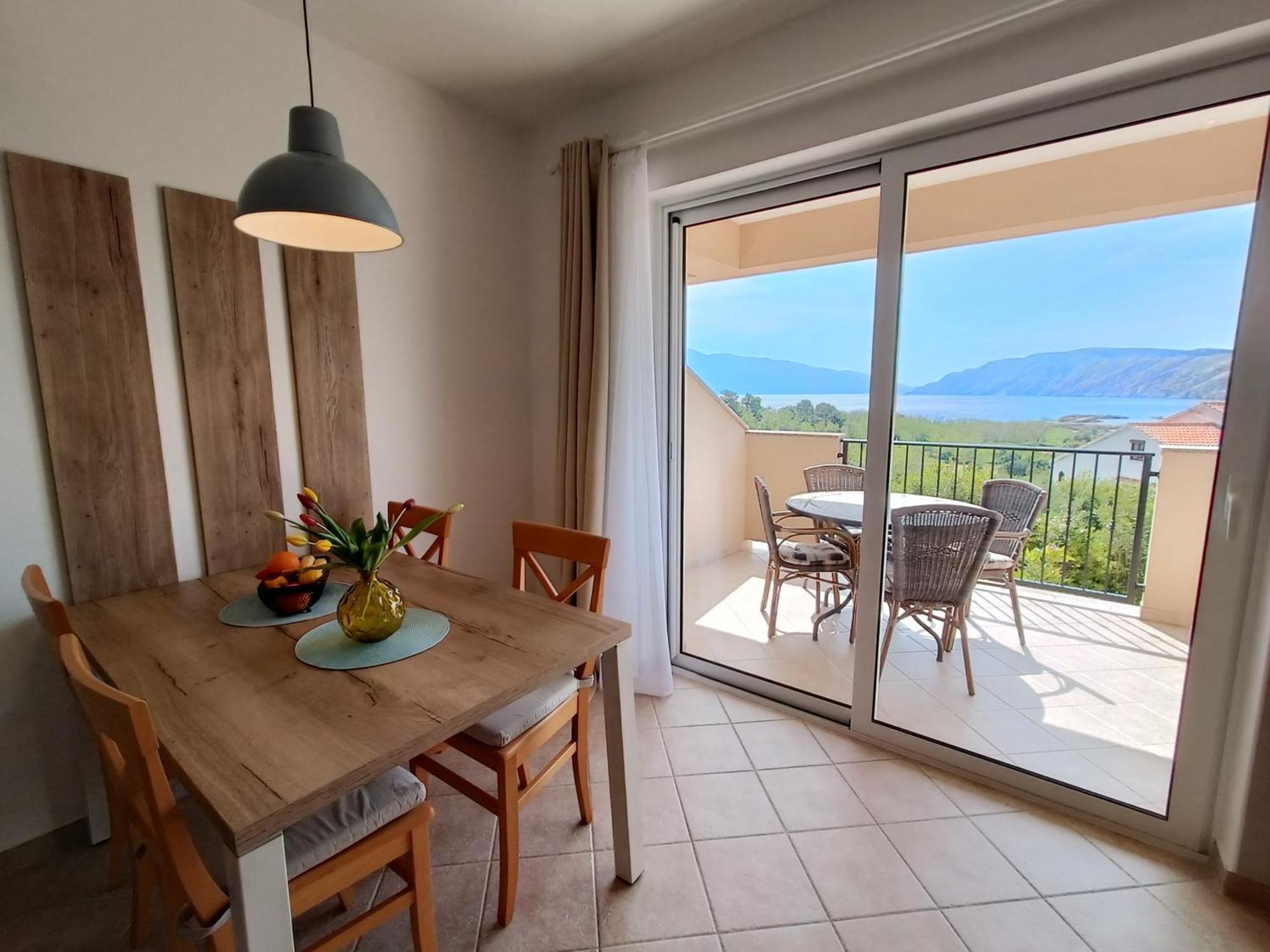 Haus Mit Meerblick Lopar