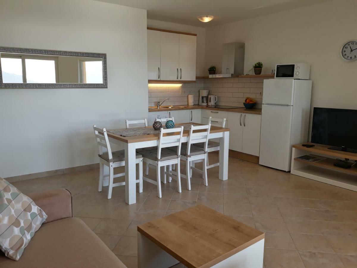 Haus Mit Meerblick Appartamento Lopar